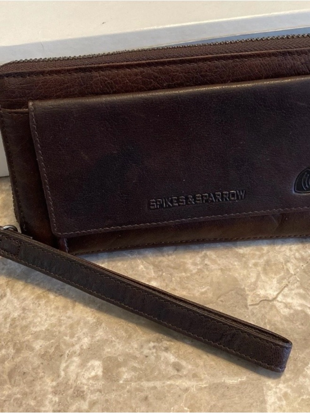 Spikes & Sparrow Dark Brown Leather Wristlet Zip Around Wallet Multi Compartment